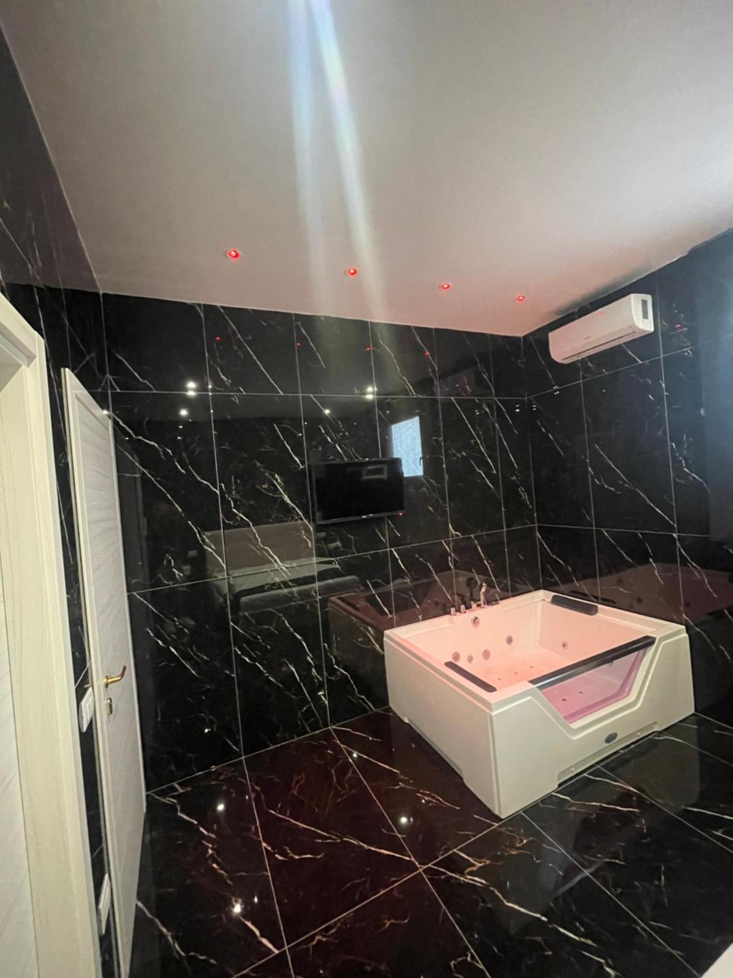 Life Hotel Casalnuovo Di Napoli Zewnętrze zdjęcie